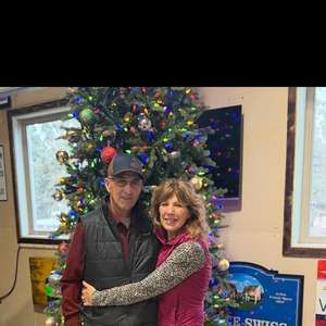 Meet your Posher, Leslie